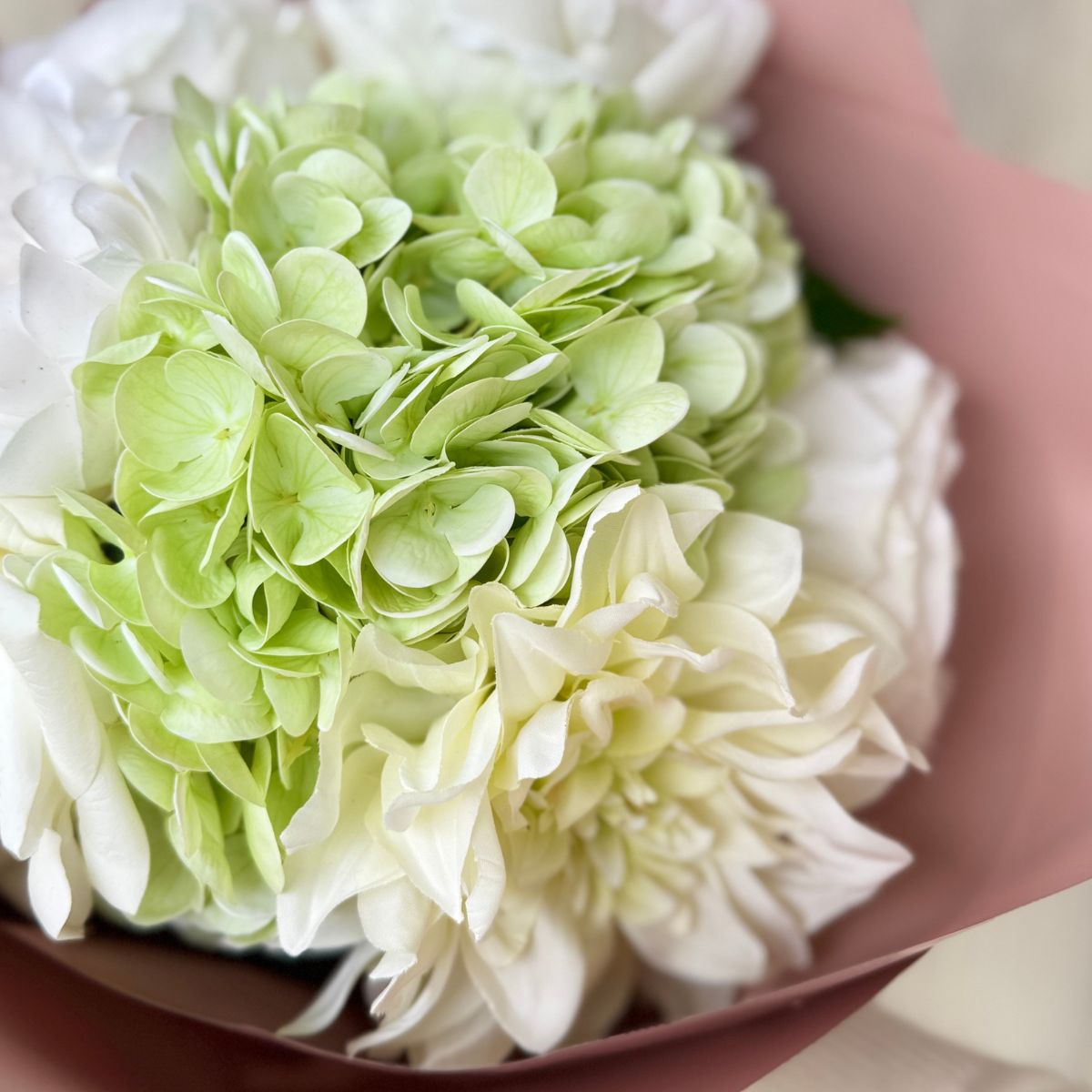 Matcha Latte | Artificial Flower Bouquet (small)